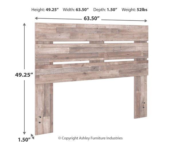 Neilsville Panel Bed